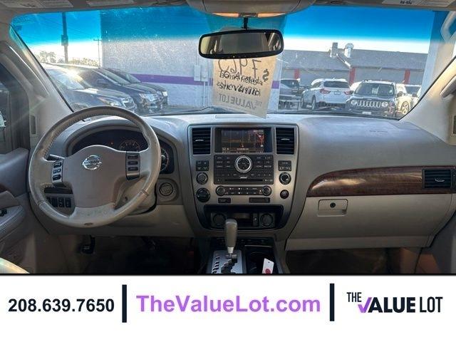 Nissan Armada  2010