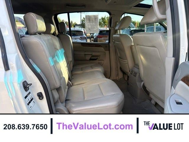 Nissan Armada  2010