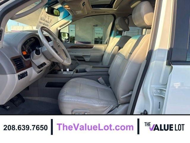 Nissan Armada  2010