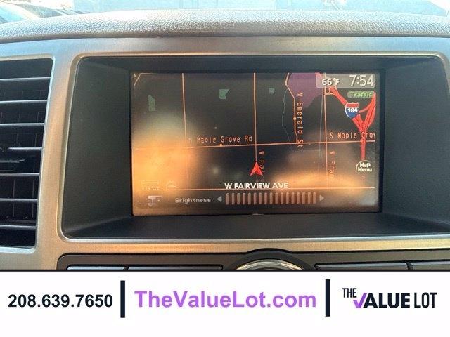 Nissan Armada  2010