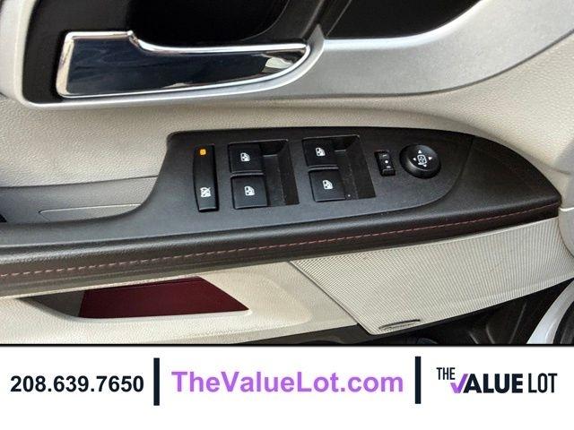 Chevrolet Equinox  2011