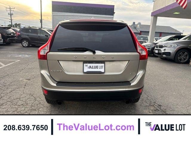 Volvo XC60  2012