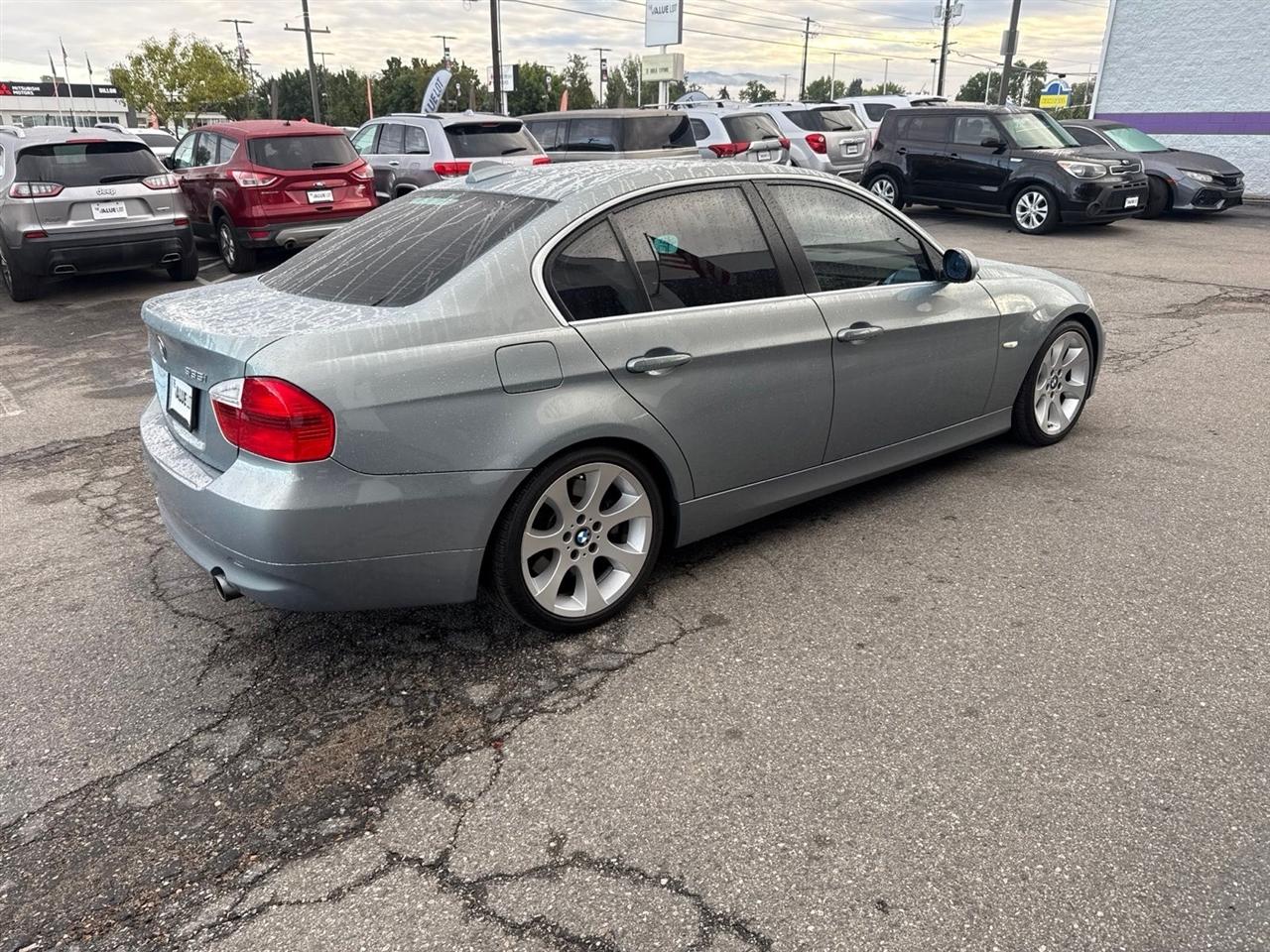 BMW 3 Series  2007