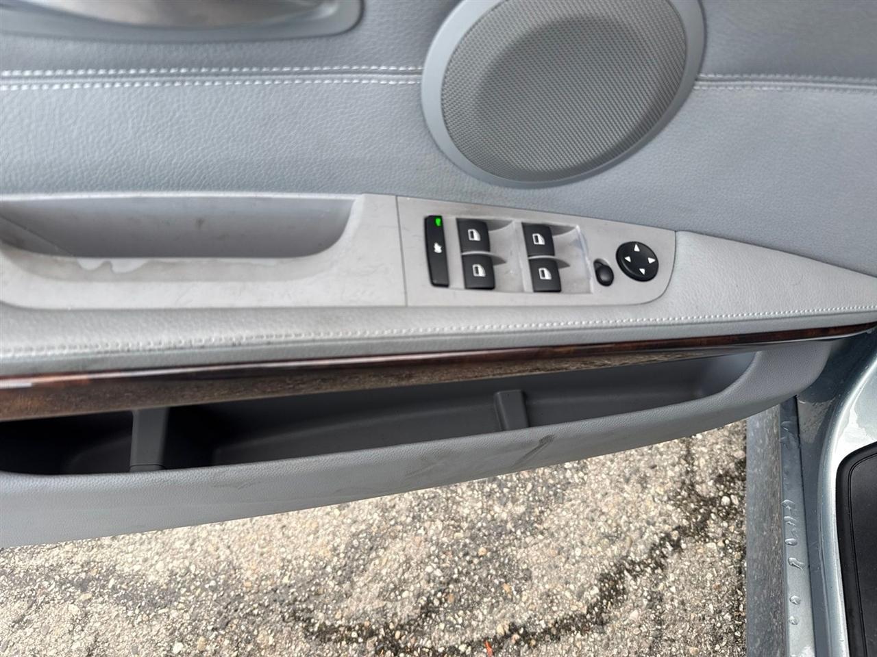 BMW 3 Series  2007