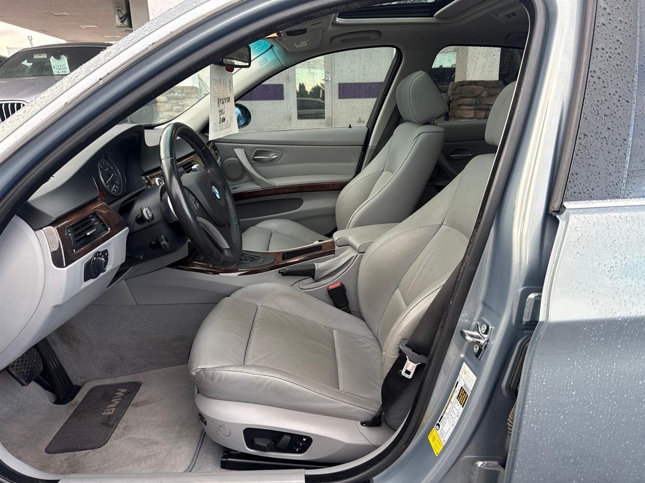 BMW 3 Series  2007