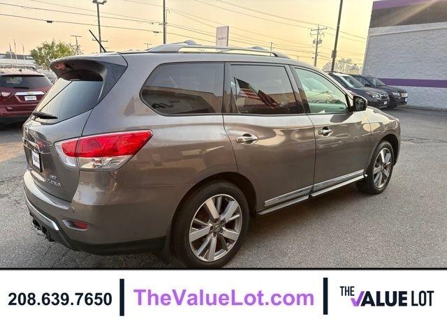 Nissan Pathfinder  2013