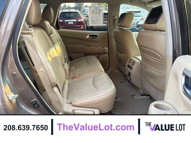 Nissan Pathfinder  2013