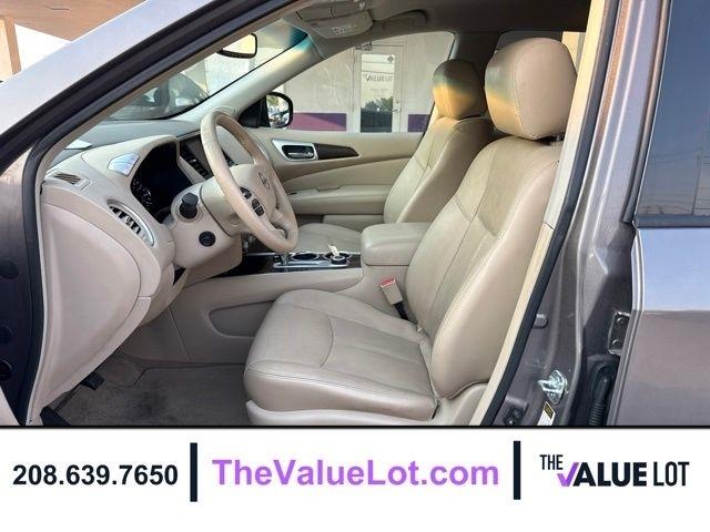 Nissan Pathfinder  2013