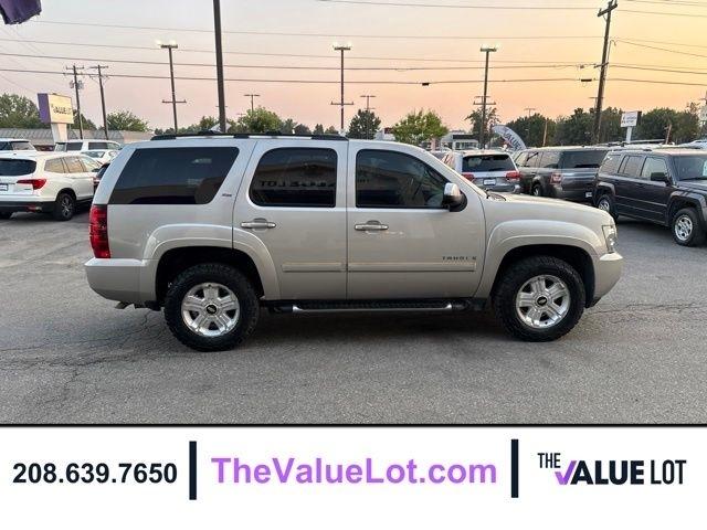 Chevrolet Tahoe  2007