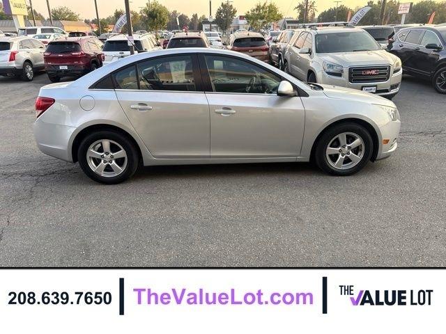 Chevrolet Cruze  2012