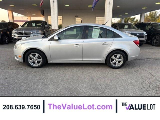 Chevrolet Cruze  2012