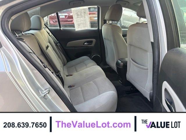 Chevrolet Cruze  2012