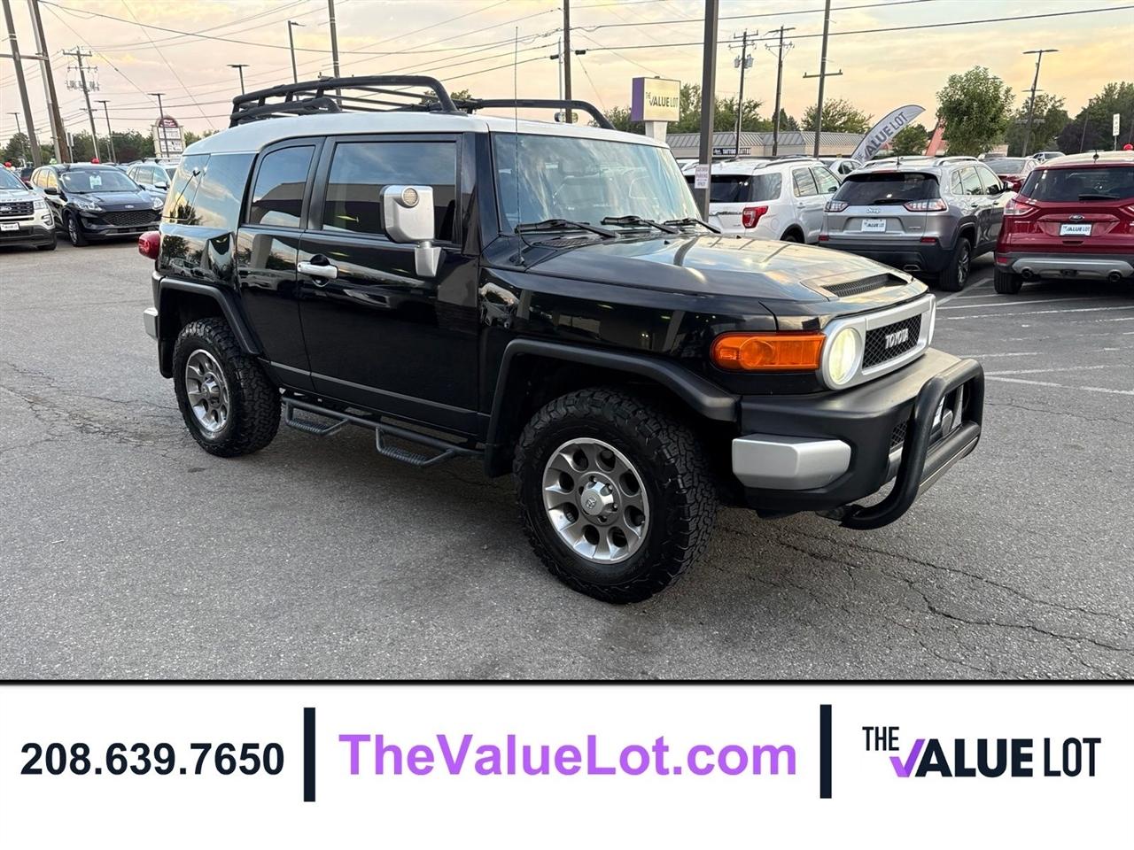 Toyota FJ Cruiser  2012