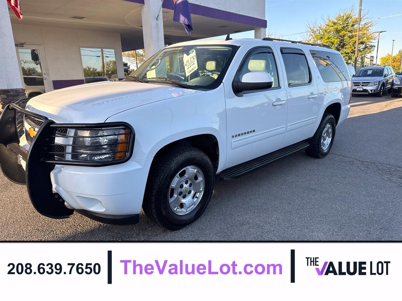 Chevrolet Suburban  2012