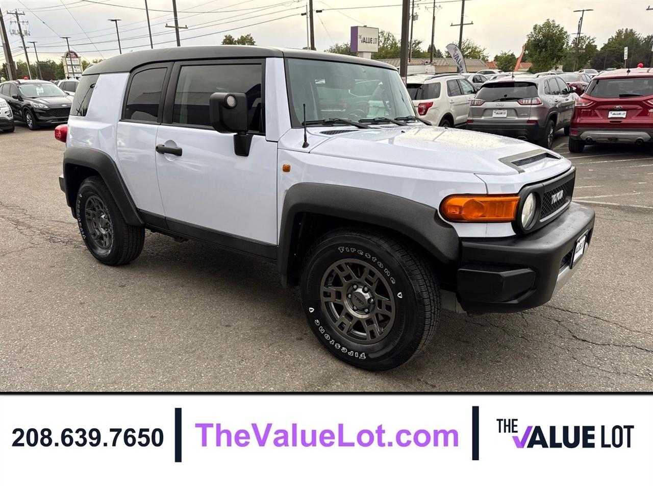 Toyota FJ Cruiser  2010