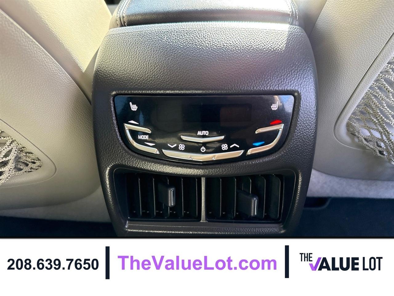 Cadillac SRX  2015