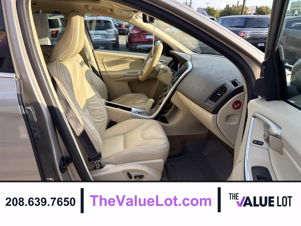 Volvo XC60  2012