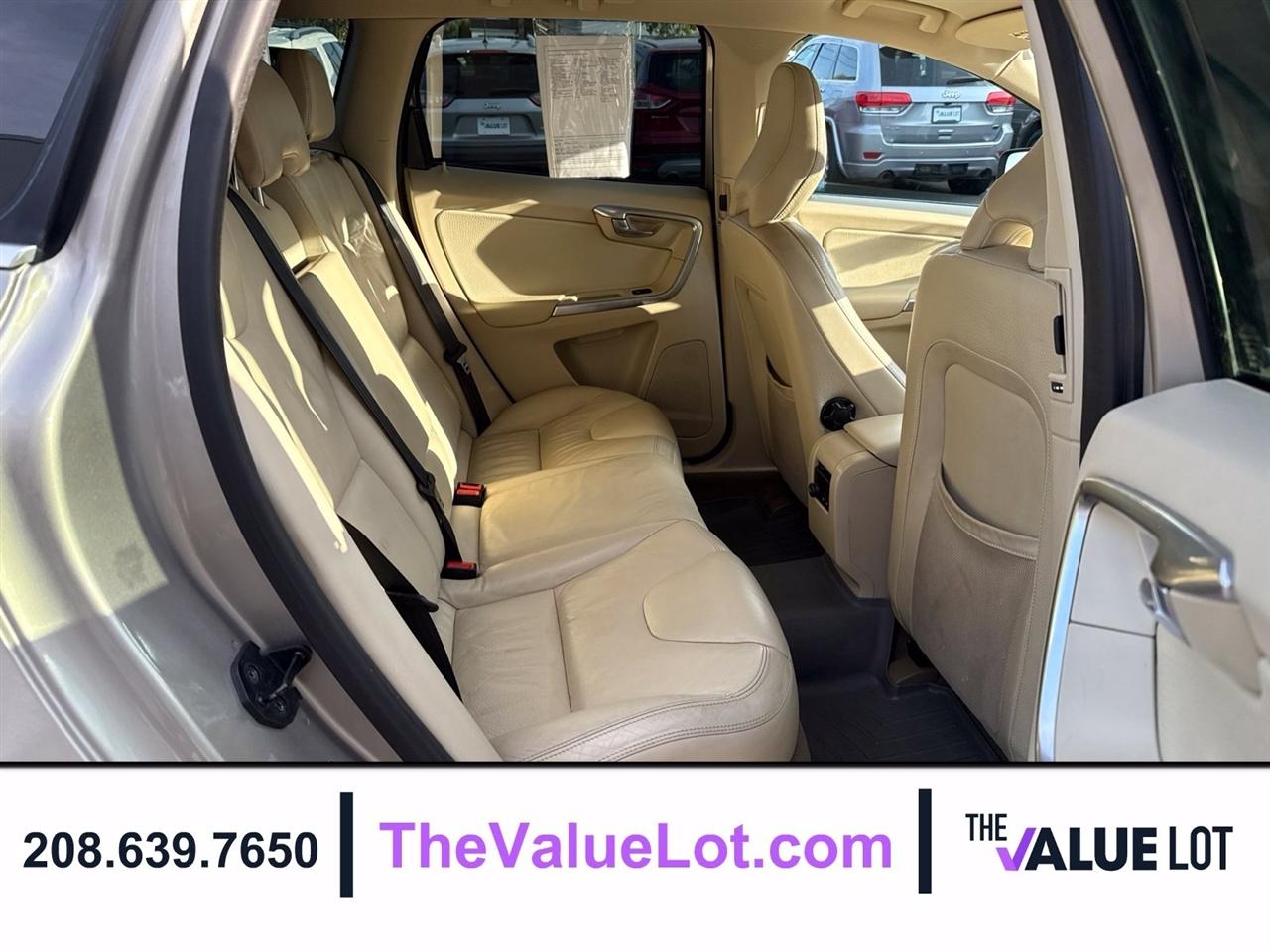 Volvo XC60  2012