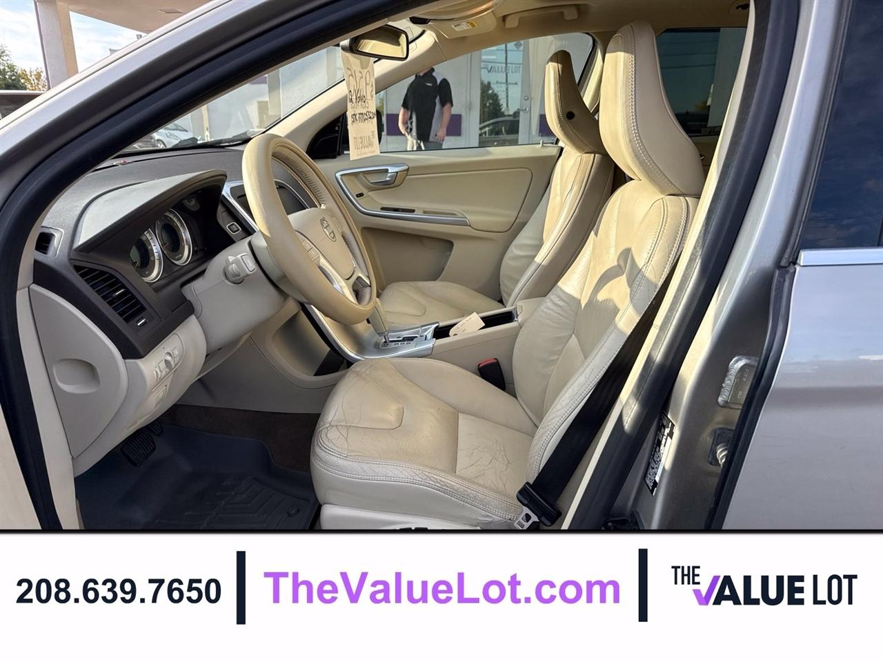 Volvo XC60  2012