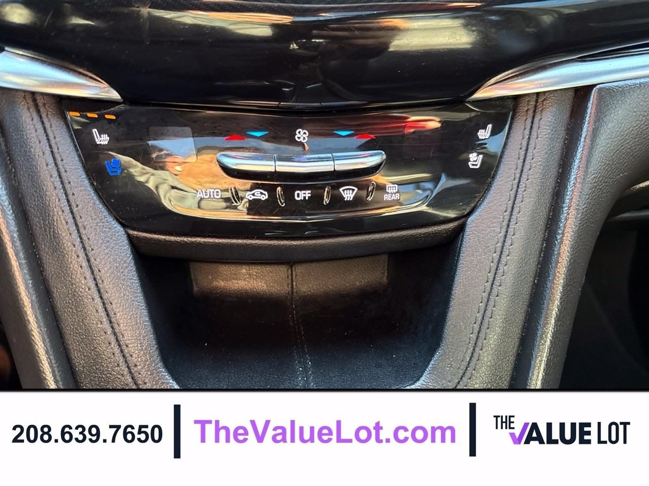 Cadillac XT6  2020