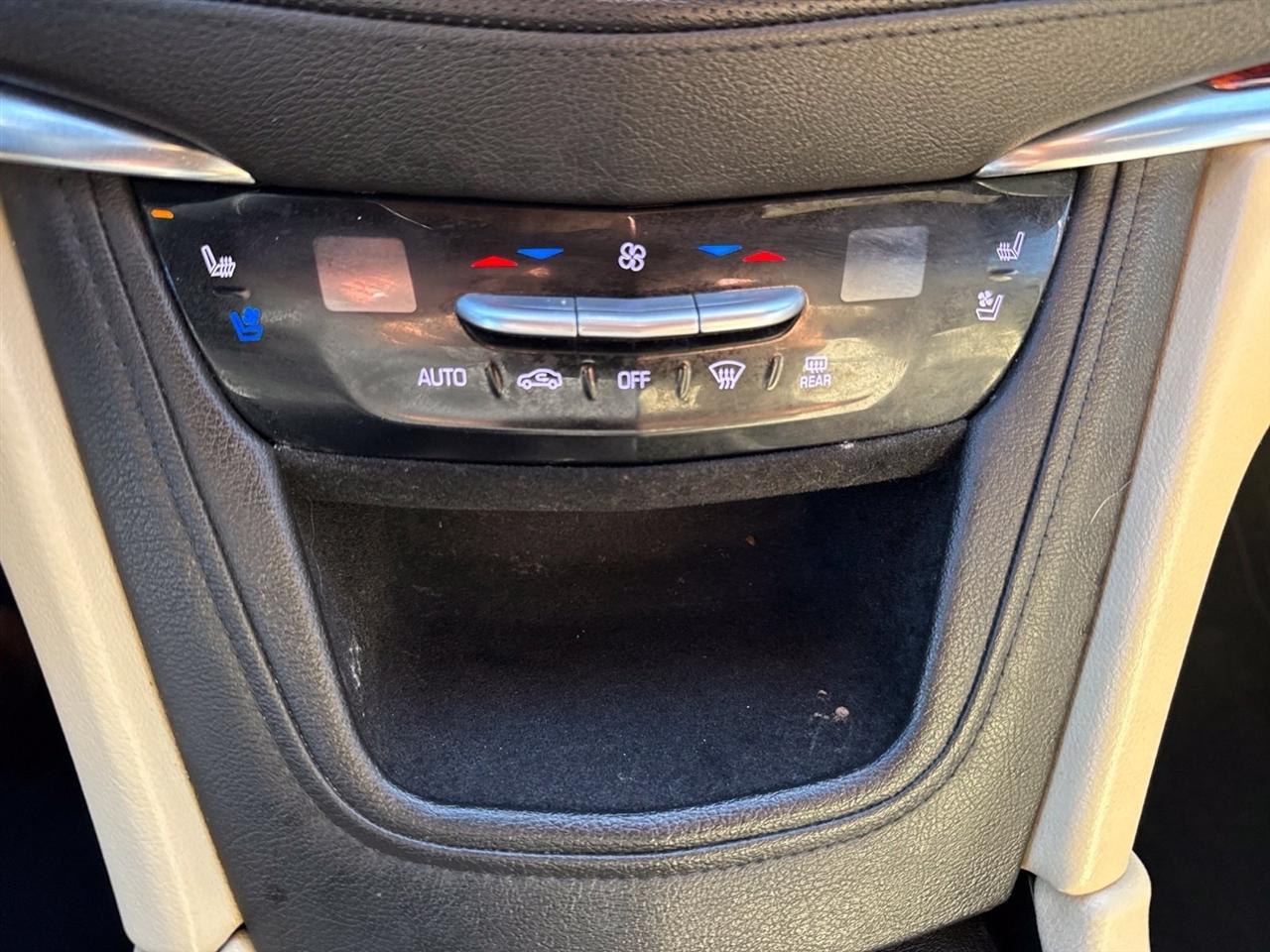 Cadillac XT5  2018