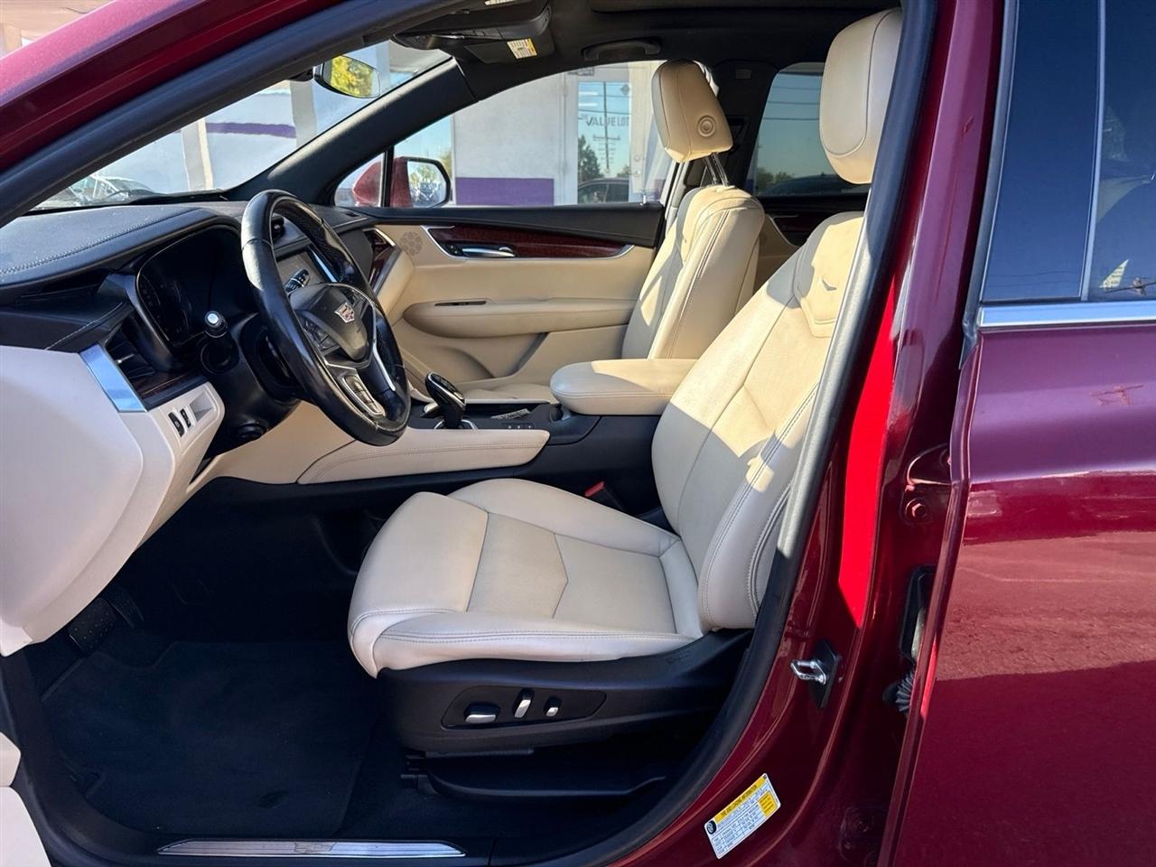 Cadillac XT5  2018