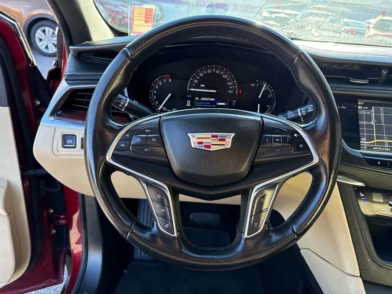 Cadillac XT5  2018