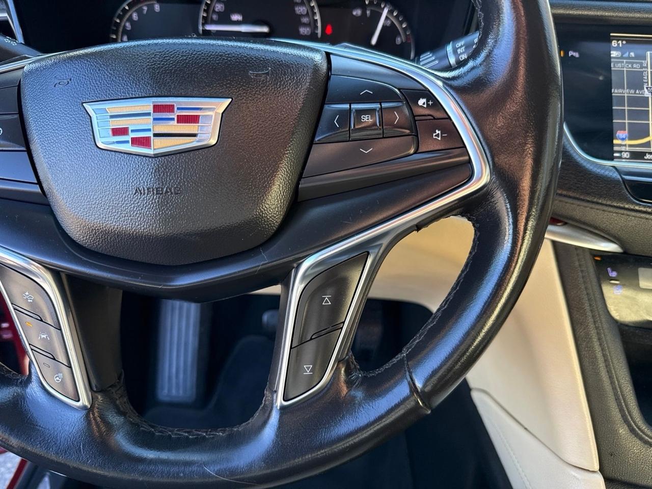 Cadillac XT5  2018