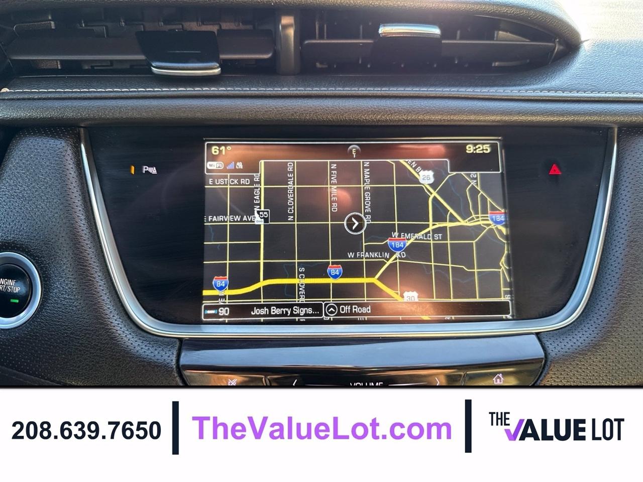 Cadillac XT5 photo 17