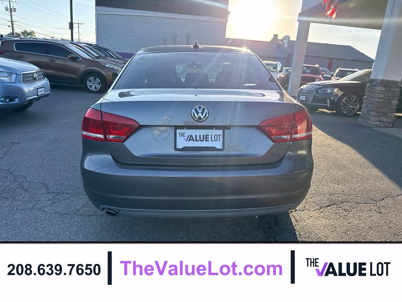 Volkswagen Passat  2012