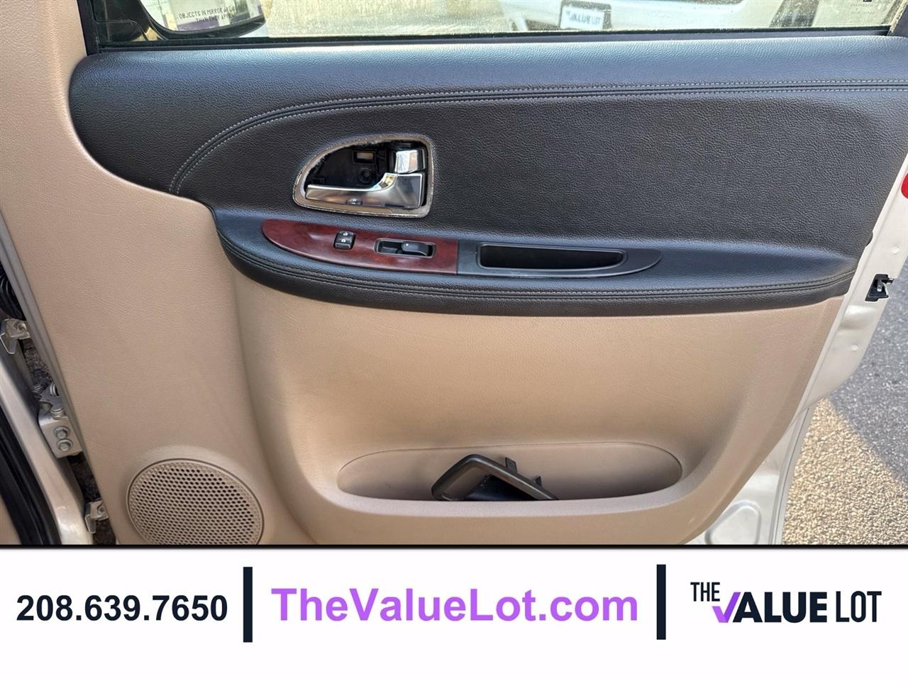 Chevrolet Uplander photo 12