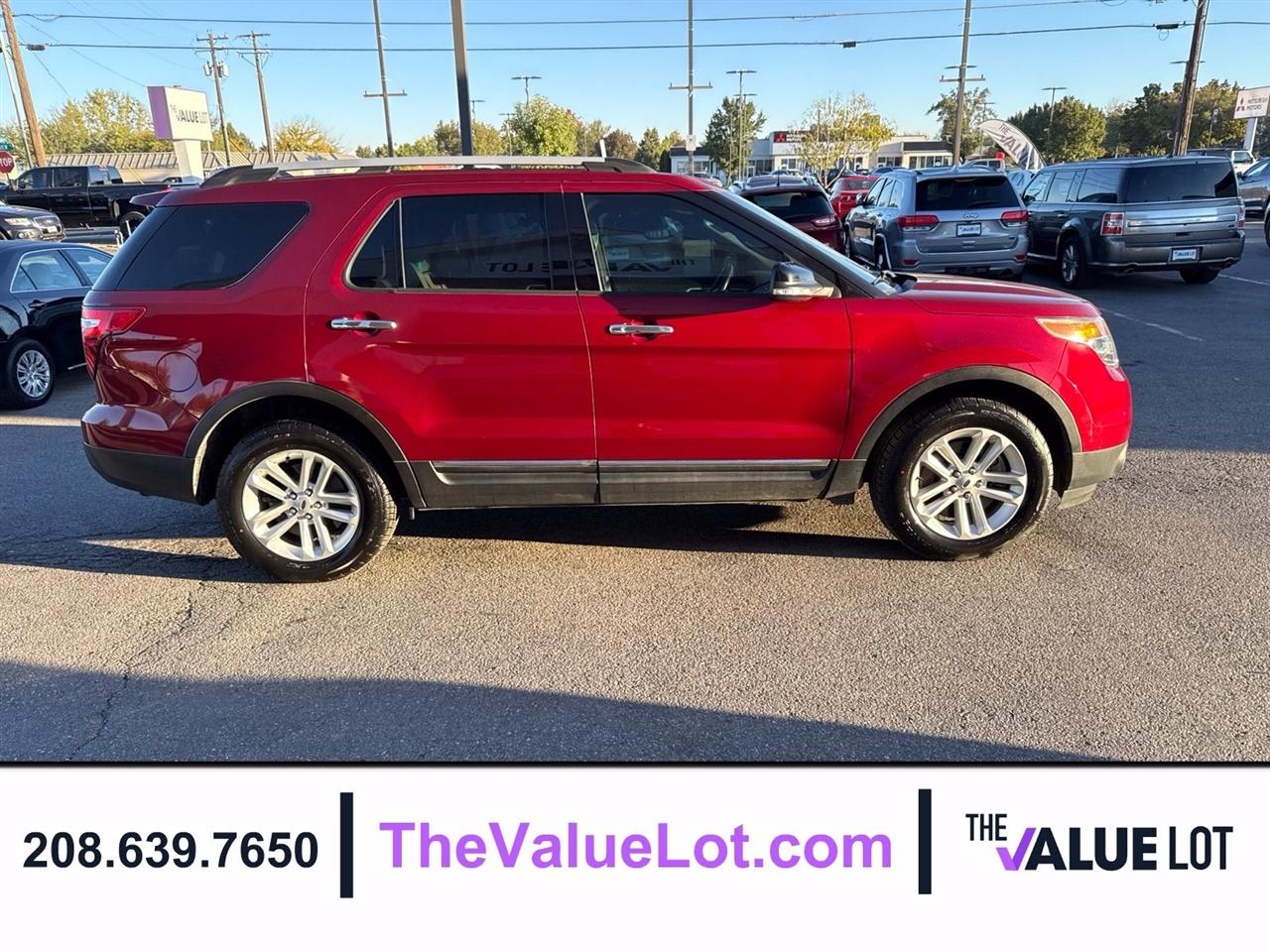 Ford Explorer photo 3