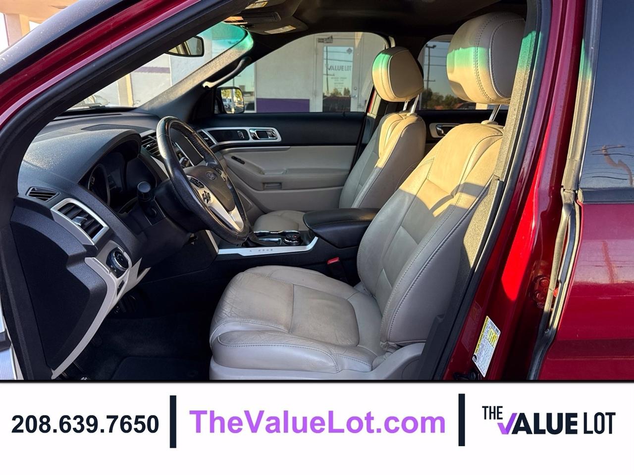 Ford Explorer photo 24