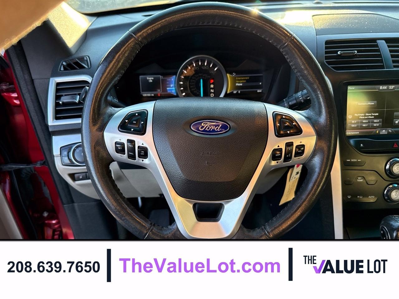 Ford Explorer photo 25