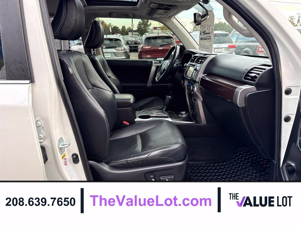 Toyota 4Runner photo 12