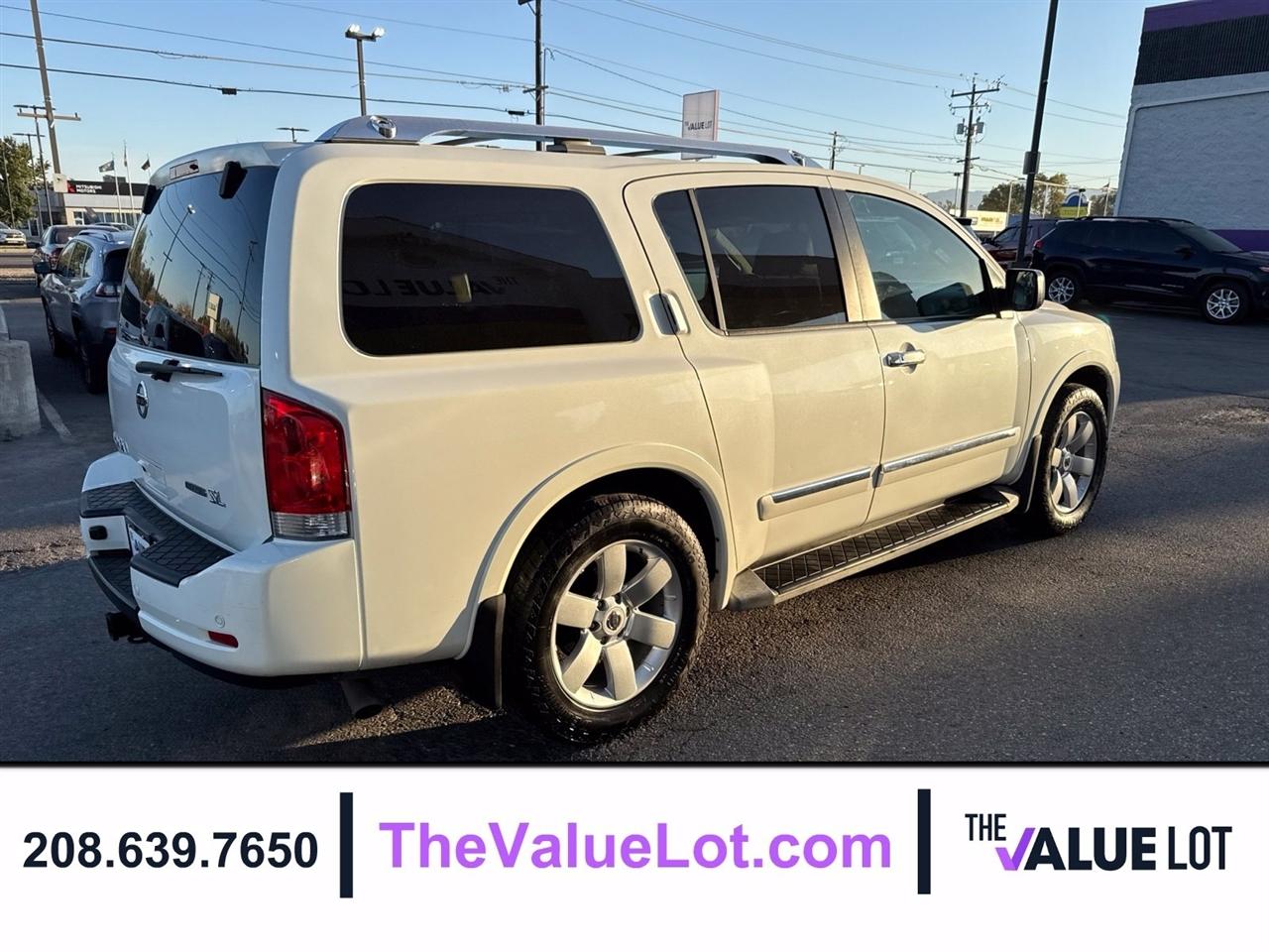Nissan Armada  2013
