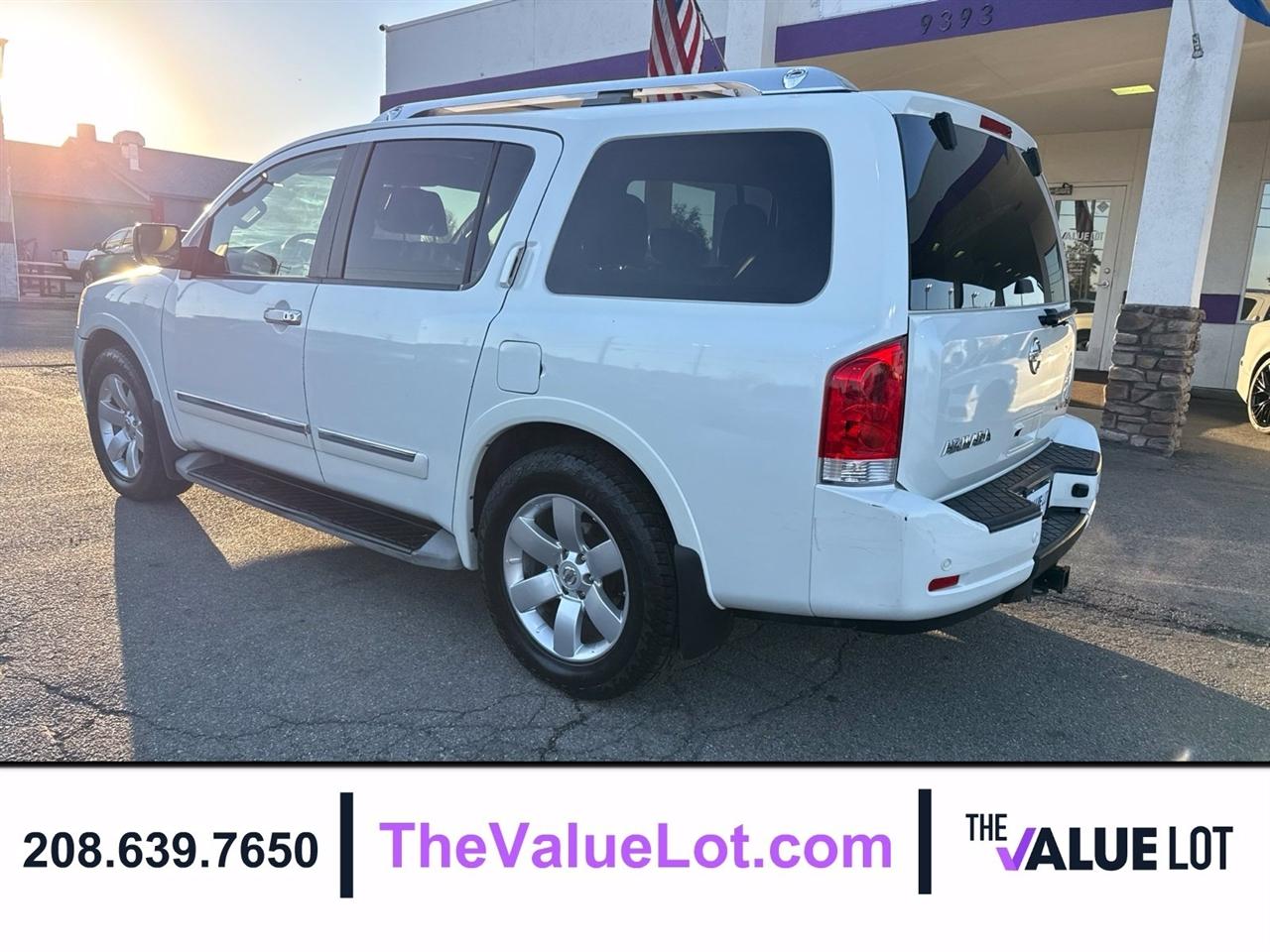 Nissan Armada  2013