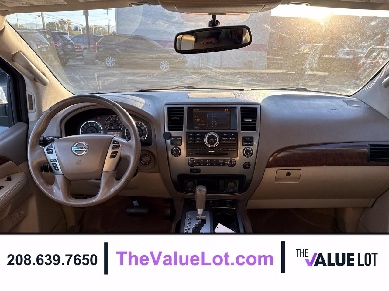 Nissan Armada  2013