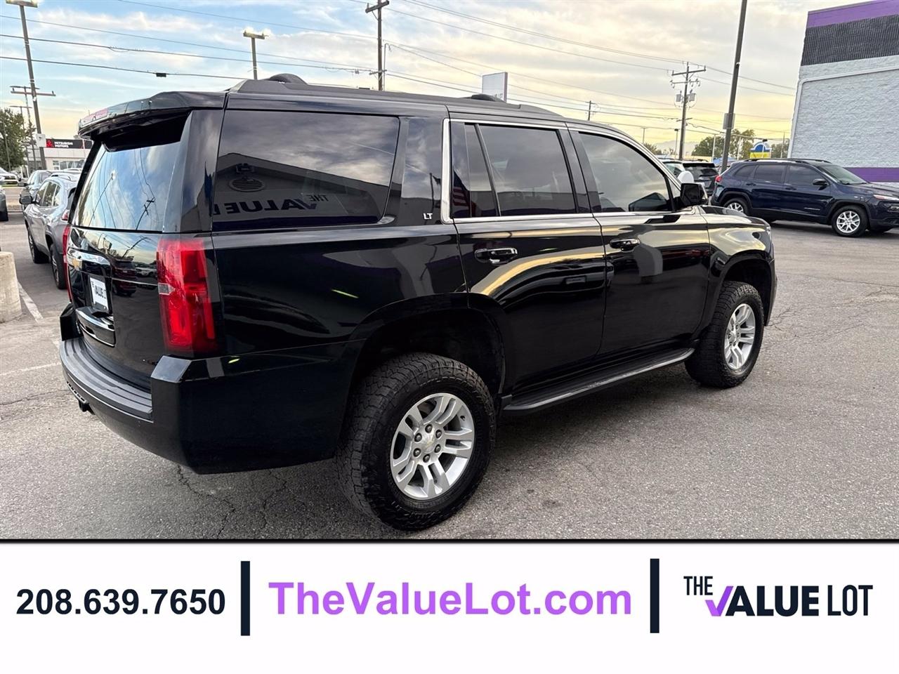 Chevrolet Tahoe photo 4