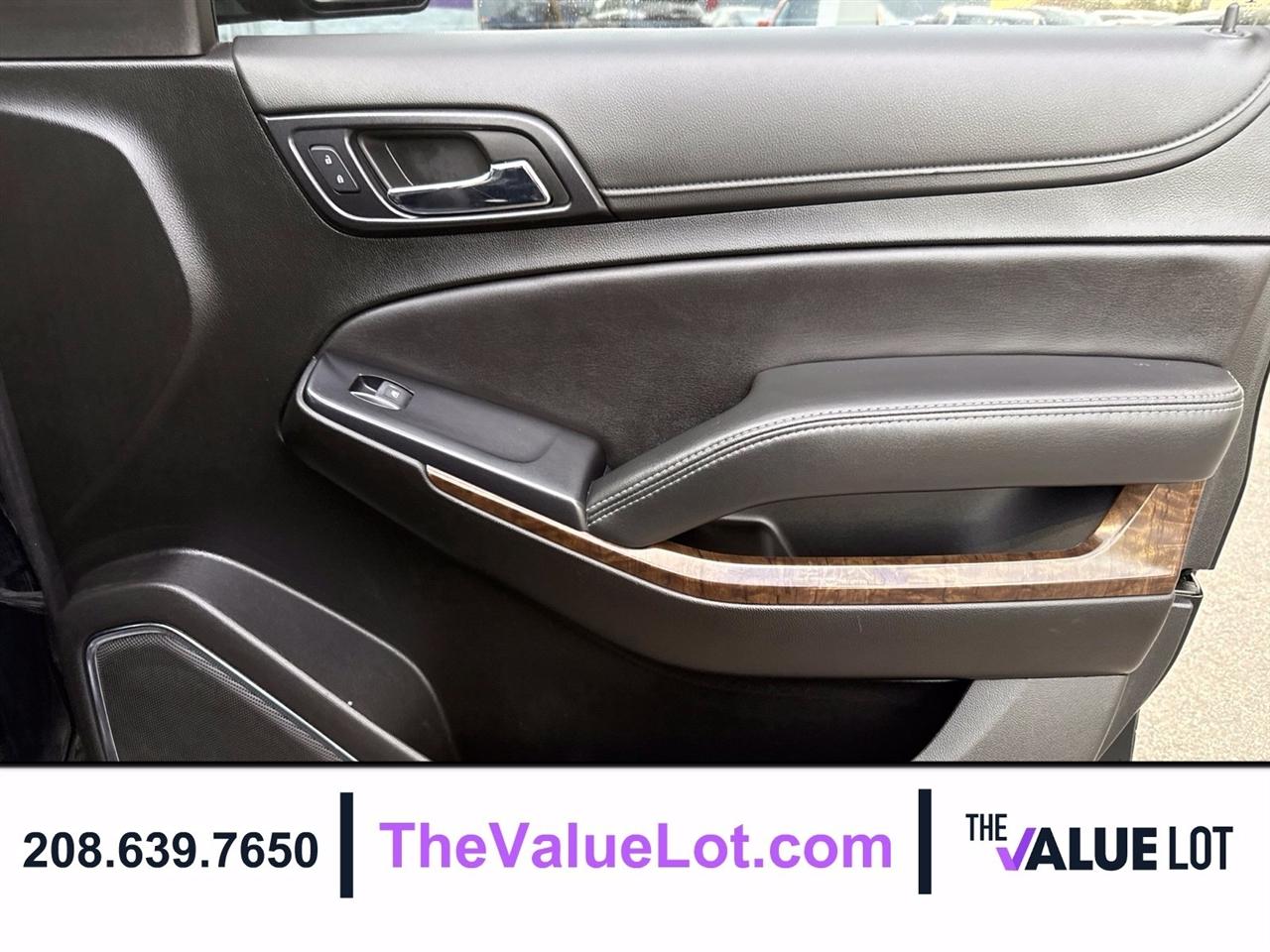 Chevrolet Tahoe photo 12
