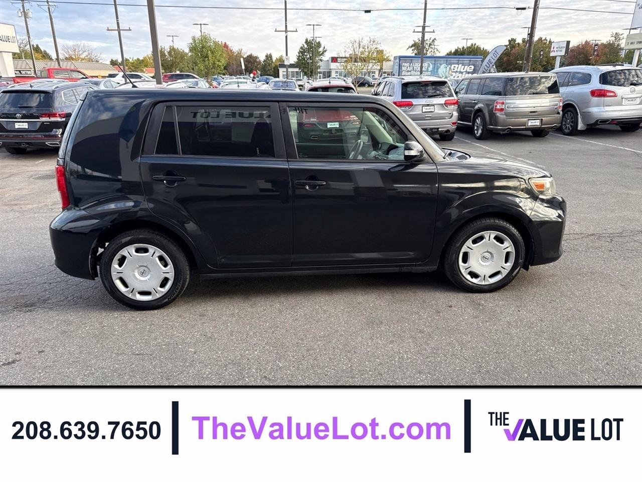 Scion xB  2012