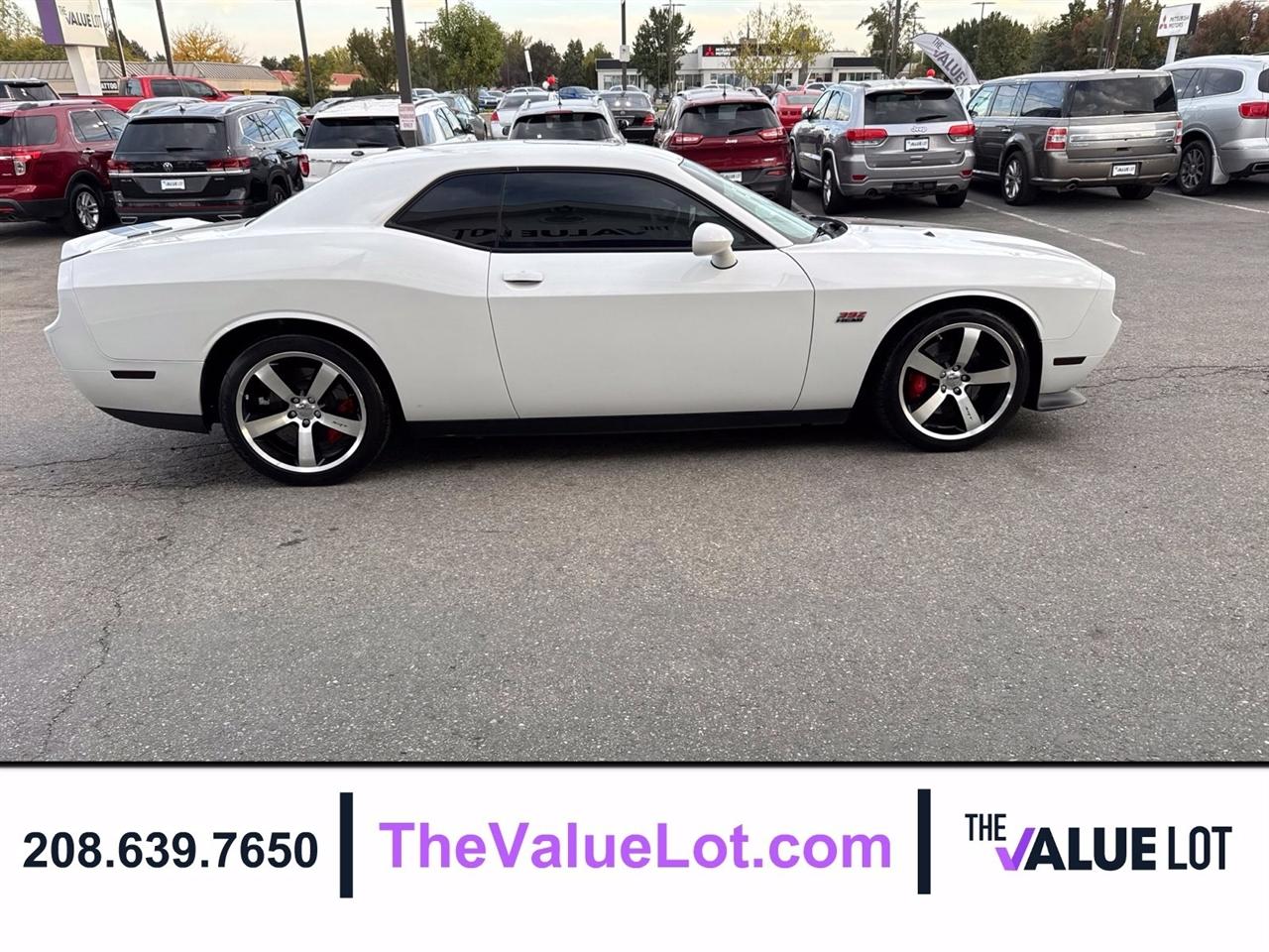 Dodge Challenger  2012