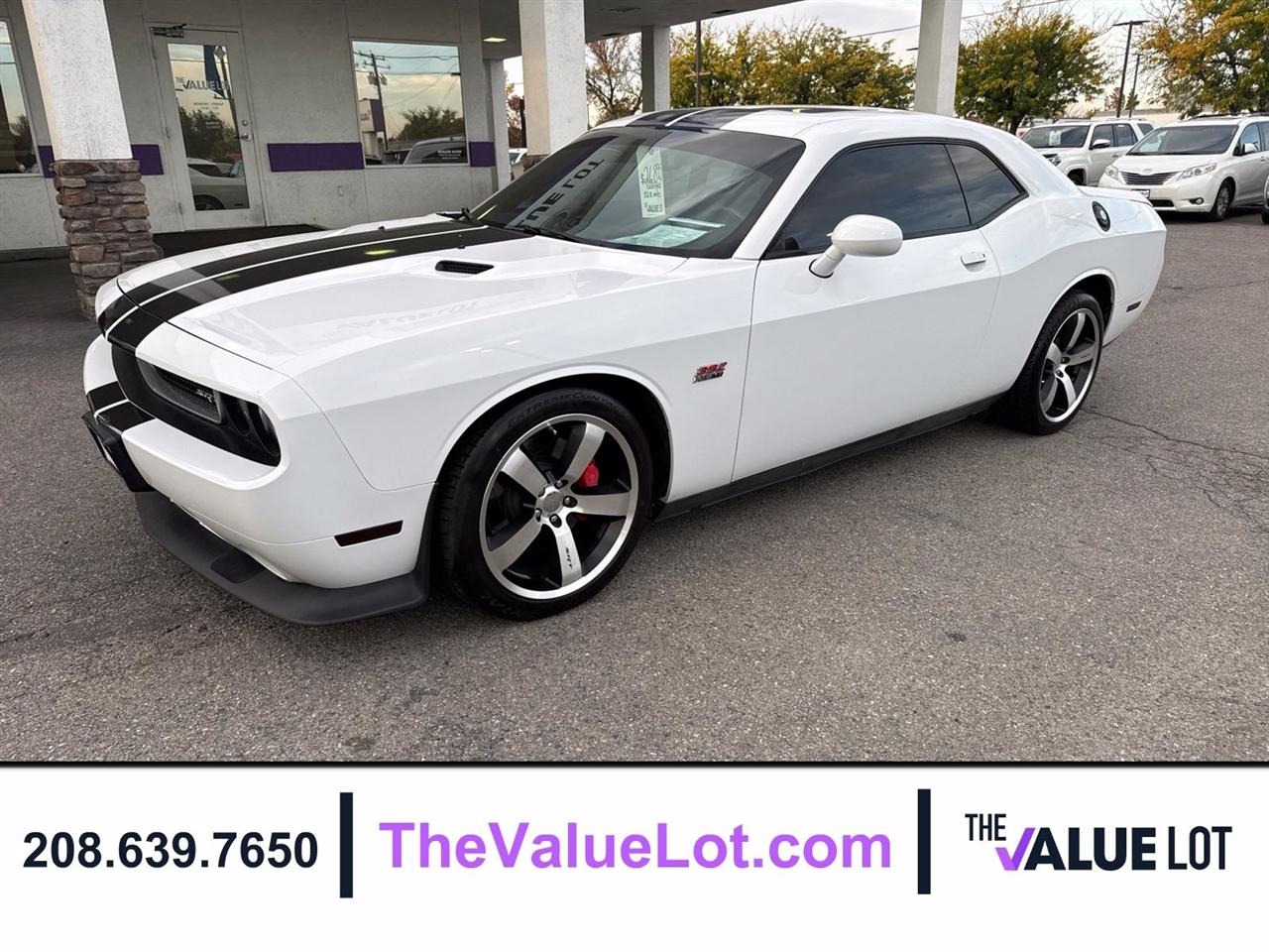 Dodge Challenger  2012