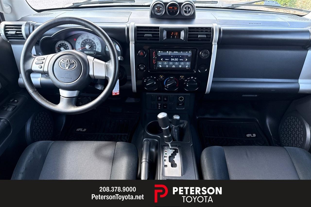 Toyota FJ Cruiser  2008