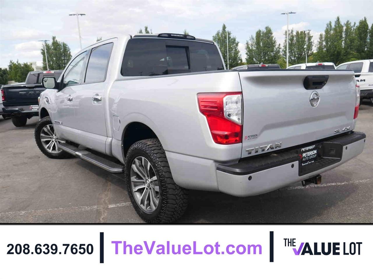 Nissan Titan  2017