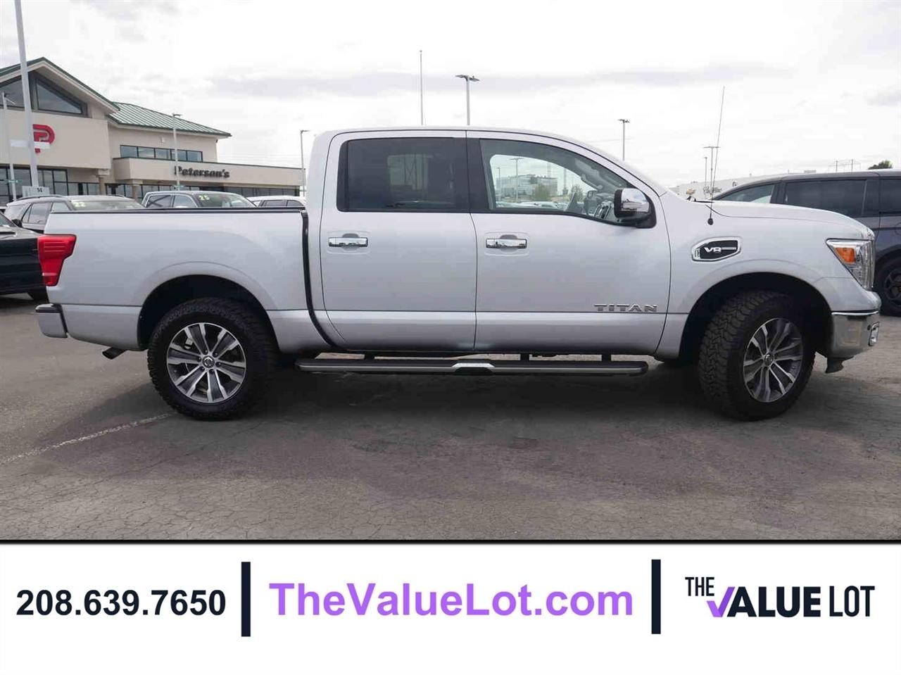 Nissan Titan  2017
