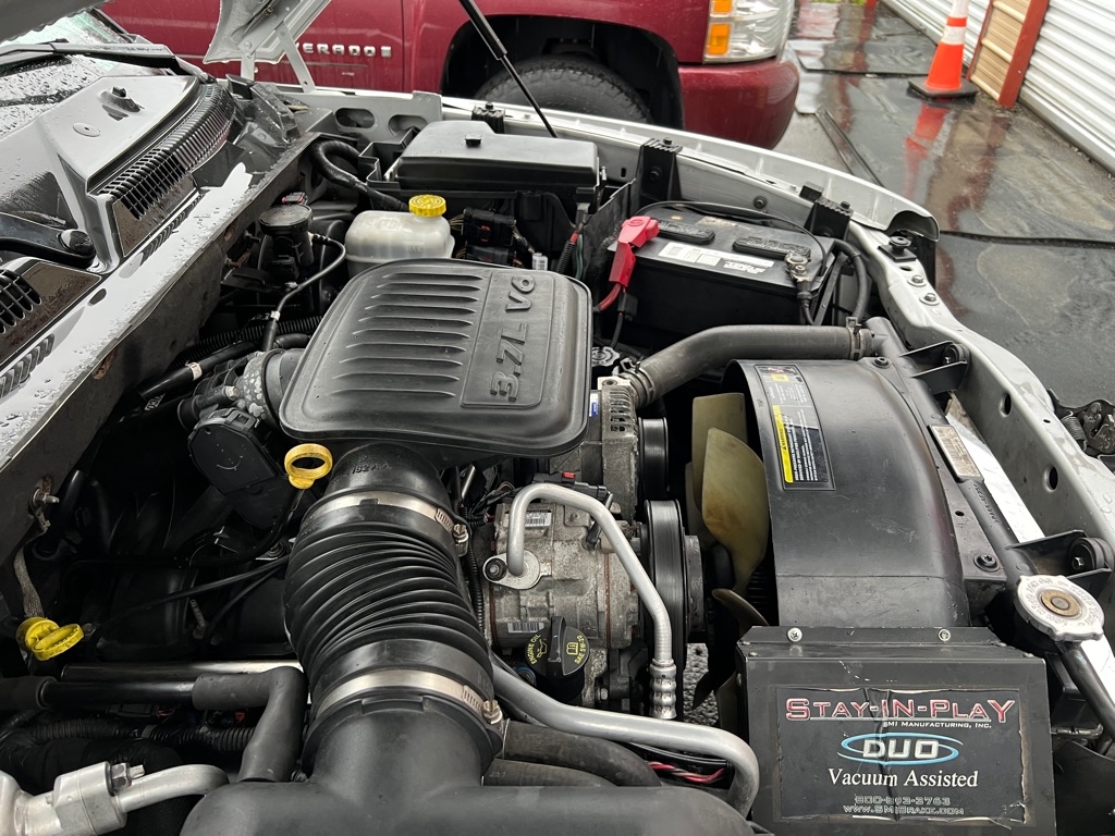 Dodge Dakota 4WD Crew Cab Bighorn/Lonestar 2011