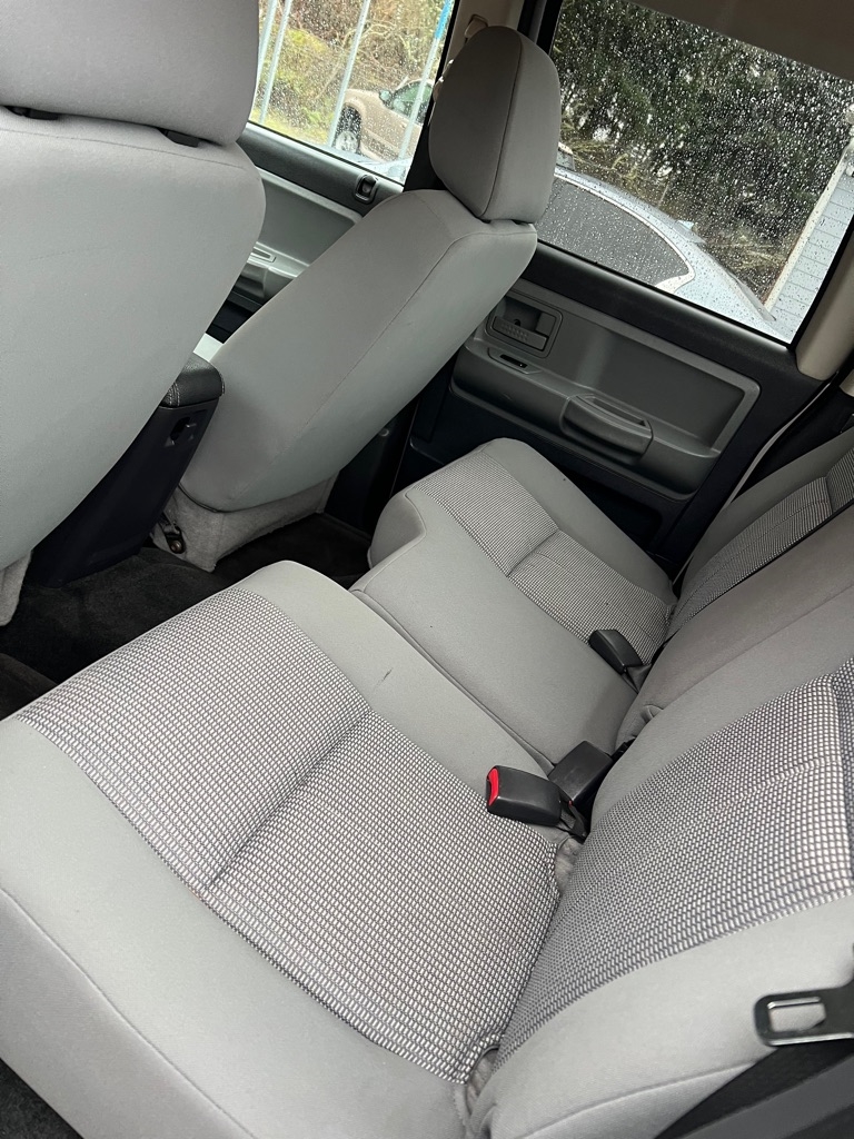 Dodge Dakota 4WD Crew Cab Bighorn/Lonestar 2011