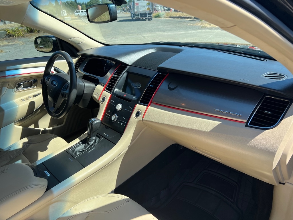 Ford Taurus SEL FWD 2017