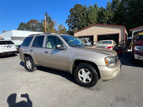 2006 Chevrolet TrailBlazer LS 2WD 2006 Chevrolet TrailBlazer LS 2WD
